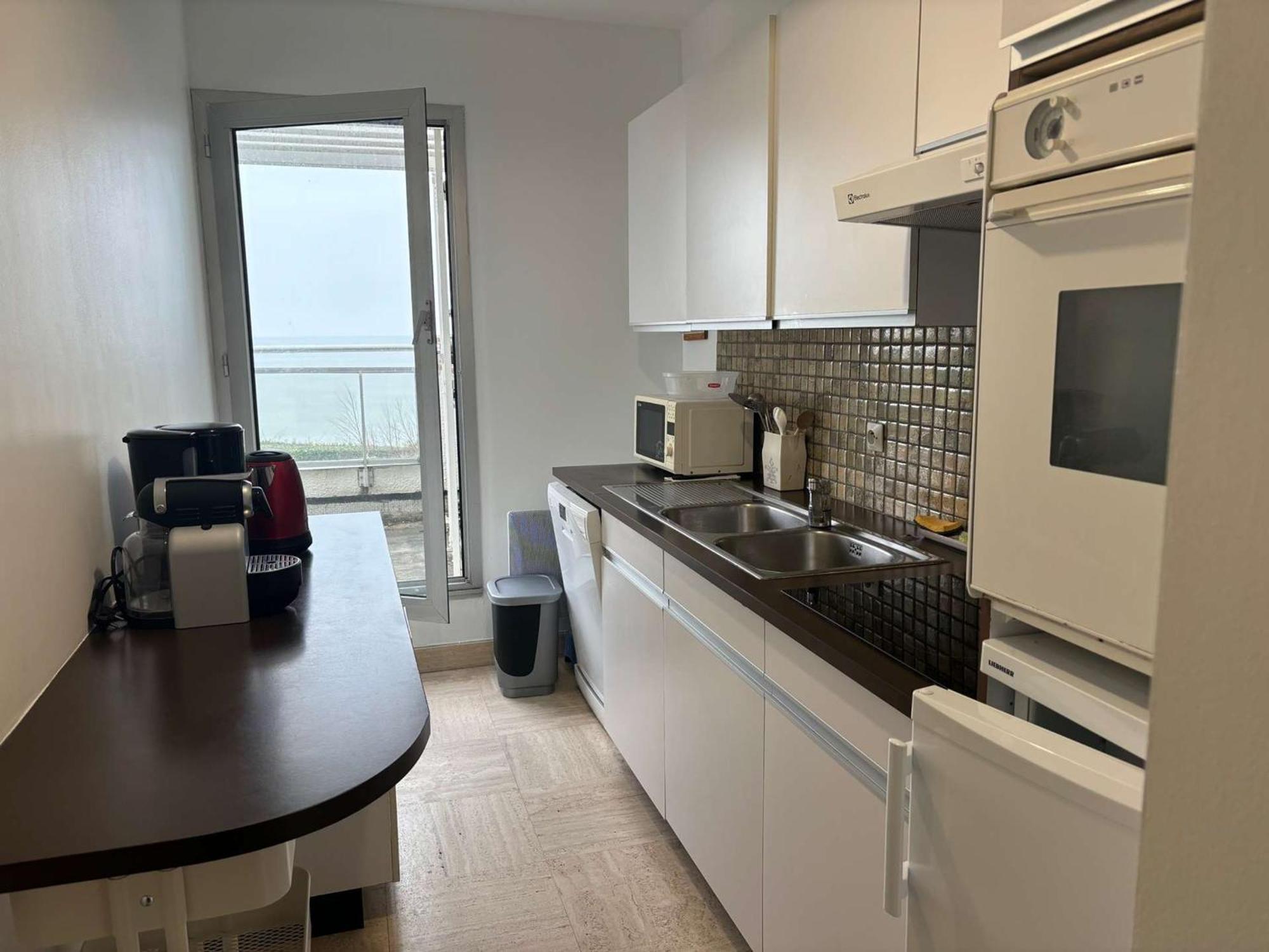 Appartement Moderne Avec Terrasse Et Garage A Royan - Fr-1-494-65 Luaran gambar